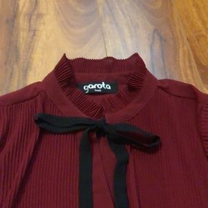 NWOT Ribbon Tie Longsleeve Blouse in small